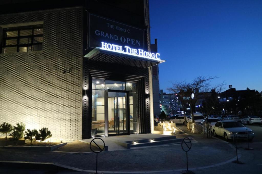 The Hongc Hotel Gangneung Exterior photo